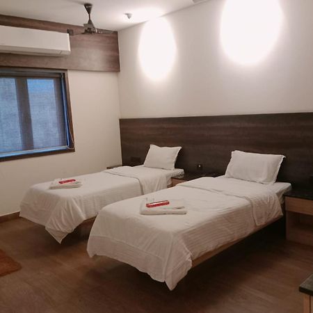 Ant Biz Rooms Near Chennai Trade Centre Экстерьер фото